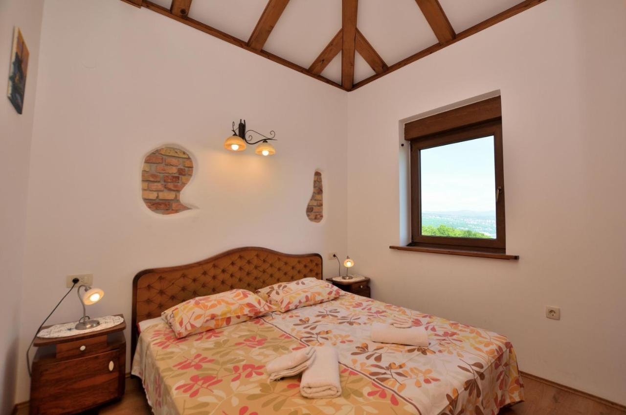 House Pobri Villa โอปาติยา ภายนอก รูปภาพ