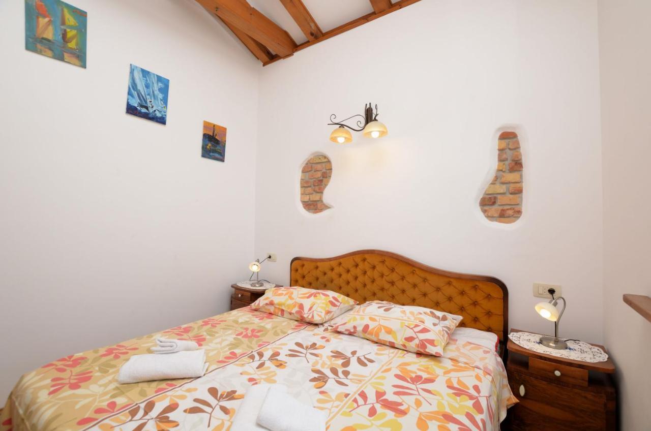 House Pobri Villa โอปาติยา ภายนอก รูปภาพ